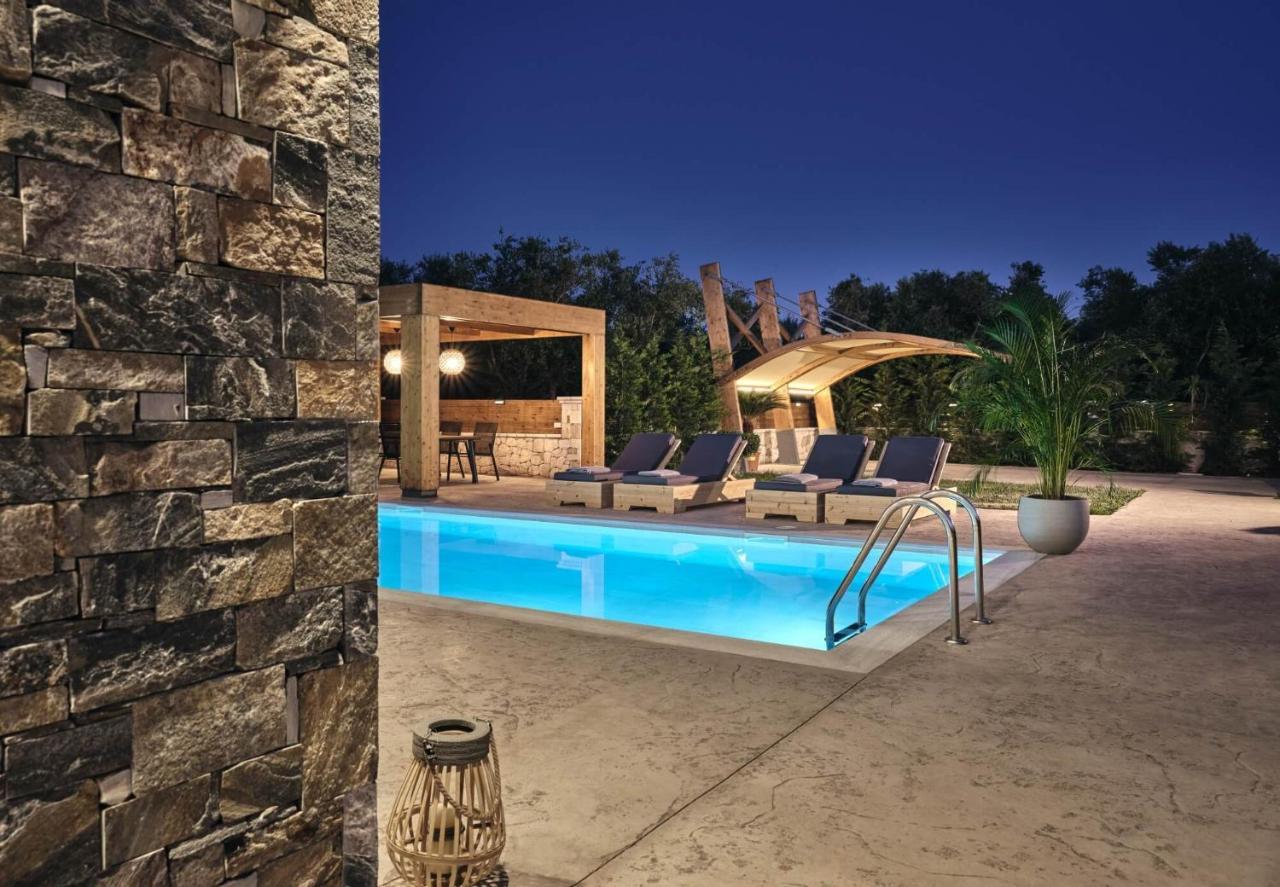 Errikos Family Villa Áyios Kírikos Exteriör bild